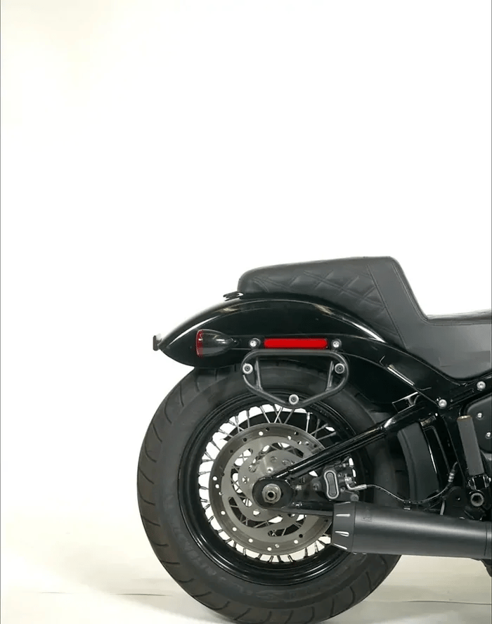 10L - Outlaw Quick-Mount Small BMW R12 Solo Hard Saddlebag (Right Only) GIF