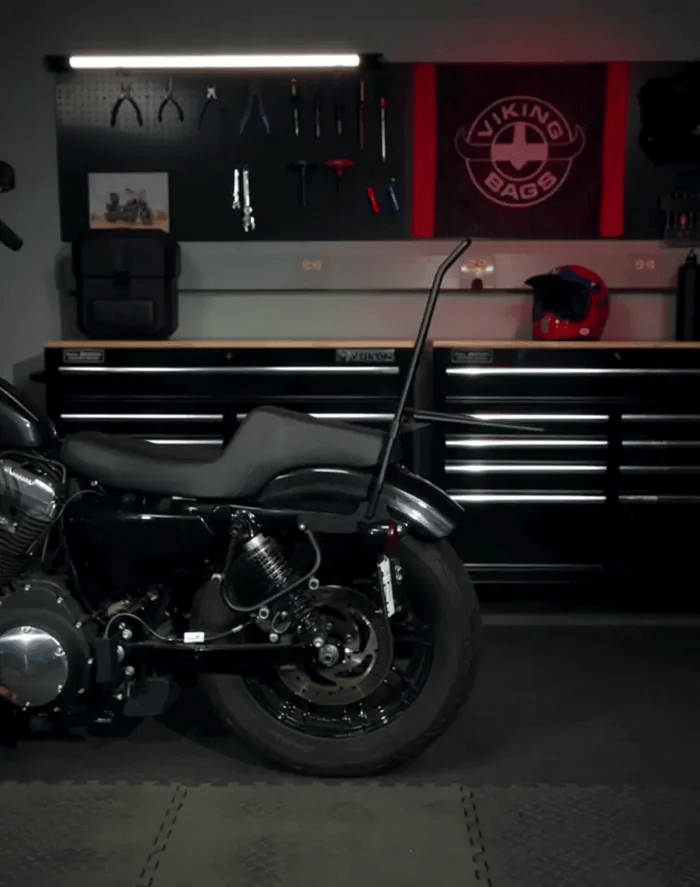 10L - Outlaw Quick Mount Small Triumph Scrambler 900 Hard Solo Saddlebag (Left Only) GIF