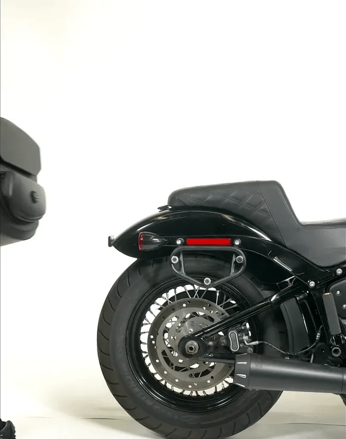 12L - Ironclad Quick-Mount Medium BMW R12 Hard Solo Saddlebag (Right Only) GIF