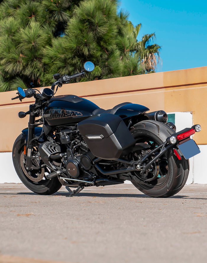 12L - Ironclad Quick Mount Medium Harley Sportster S (RH1250S) Matte Hard Solo Saddlebag (Left Only) v1