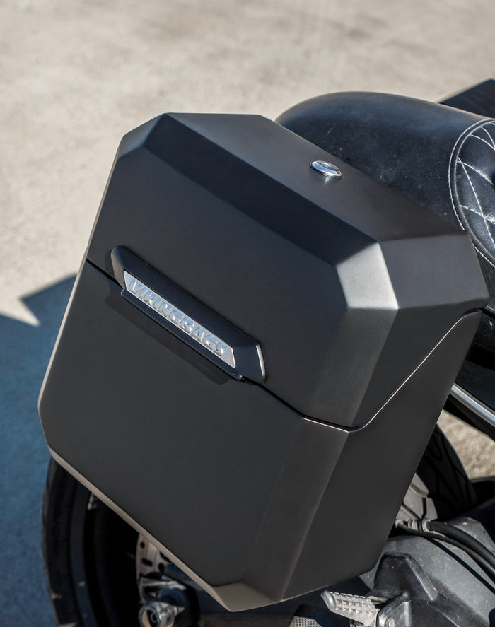 15L - Outlaw Quick-Mount Medium Ducati Scrambler (2014-17) Matte Hard Solo Saddlebag (Right Only) v2