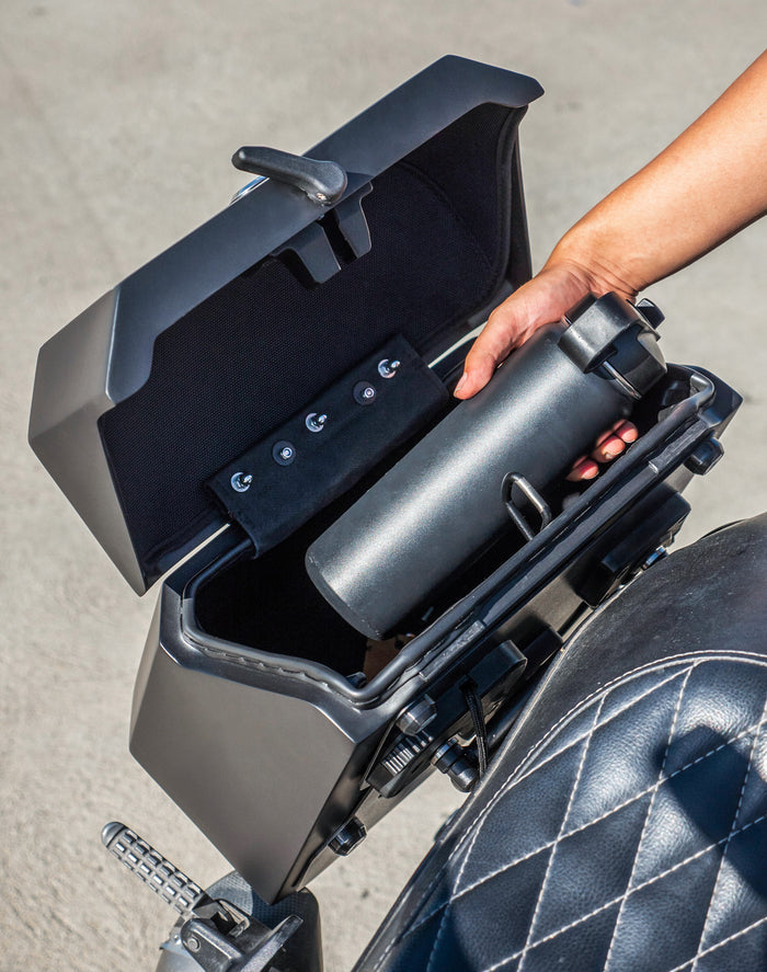 15L - Outlaw Quick-Mount Medium Ducati Scrambler (2014-17) Matte Hard Solo Saddlebag (Right Only) v4