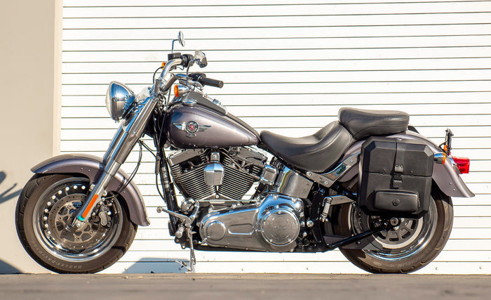 15L - Outlaw Quick-Mount Medium Hard Solo Saddlebag (Left Only) for Harley Softail Fat Boy Lo FLSTFB @expand