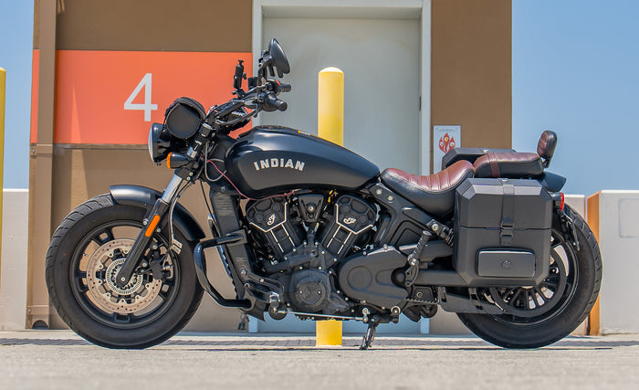 15L - Outlaw Quick Mount Medium Indian Scout Bobber Sixty Hard Solo Saddlebag (Left Only) @expand