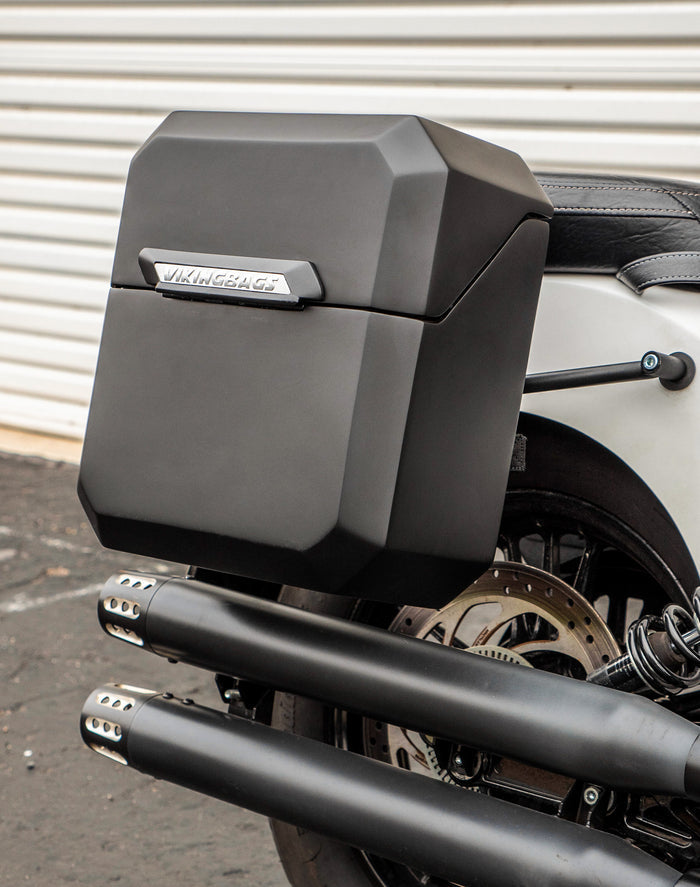 15L - Outlaw Quick Mount Medium Indian Scout Matte Hard Solo Saddlebag (Right Only) v2