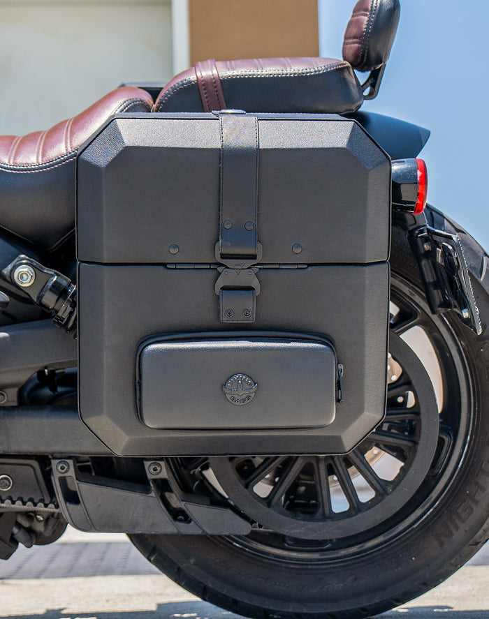 15L - Outlaw Quick Mount Medium Indian Scout Rogue Hard Solo Saddlebag (Left Only) v2