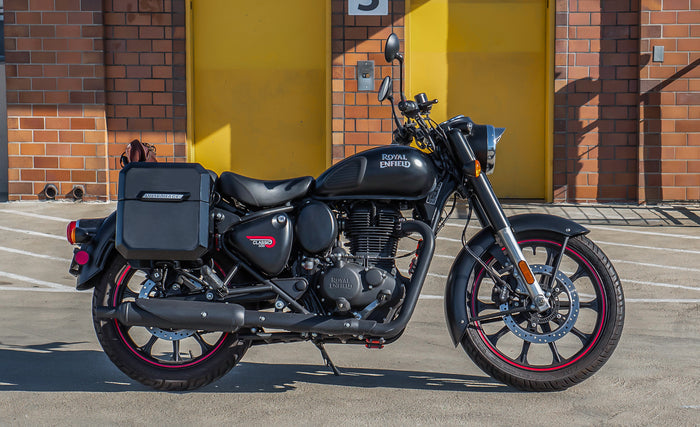 15L - Outlaw Quick-Mount Medium Royal Enfield Classic 350 Painted Hard Solo Saddlebag (Right Only) @expand