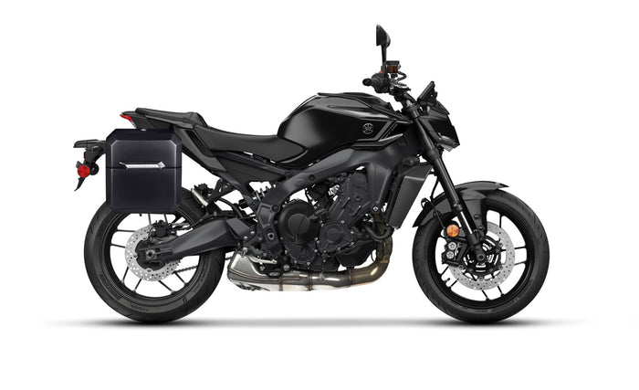 15L - Outlaw Quick-Mount Medium Yamaha MT-09 Painted Hard Solo Saddlebag (Right Only) Bag on Bike @expand