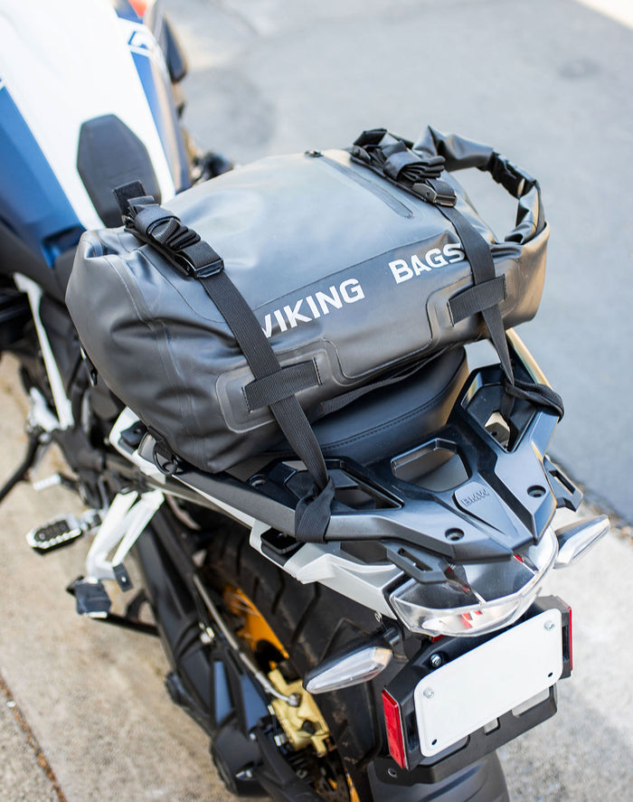 22L - Odyssey BMW ADV Touring Tailpack Life Style