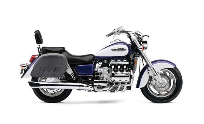 28L - Baelor Medium Honda Valkyrie 1500 Interstate Motorcycle Saddlebags Bag on Bike @expand