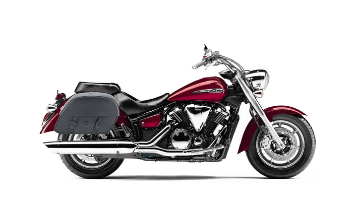 28L - Baelor Medium Yamaha V Star 1300 Classic XVS1300A Motorcycle Saddlebags Bag on Bike @expand