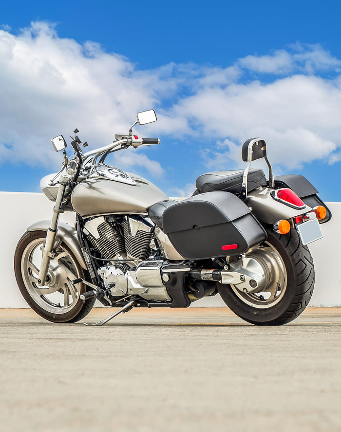 28L - Panzer Medium Honda VTX 1300 C Motorcycle Saddlebags v1