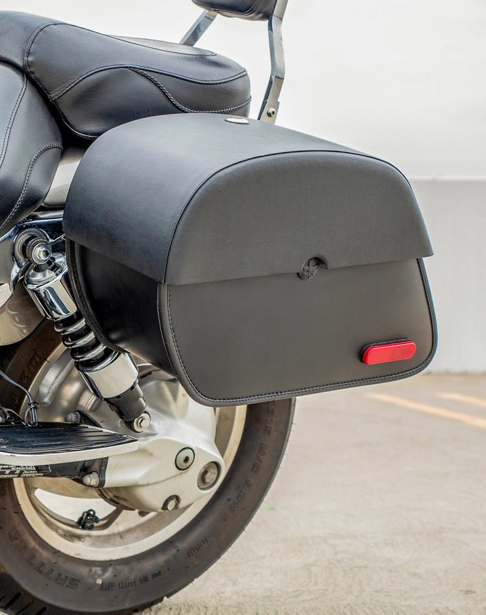 28L - Panzer Medium Honda VTX 1300 C Motorcycle Saddlebags v3