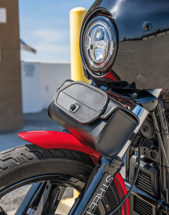 3L - Twist Essential Ducati Leather Motorcycle Handlebar Bag Life Style 4