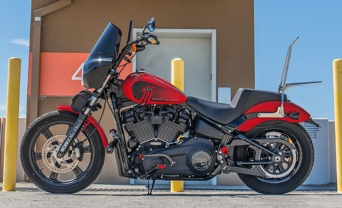 3L - Twist Essential Leather Motorcycle Fork Bag Life Style photo @expand