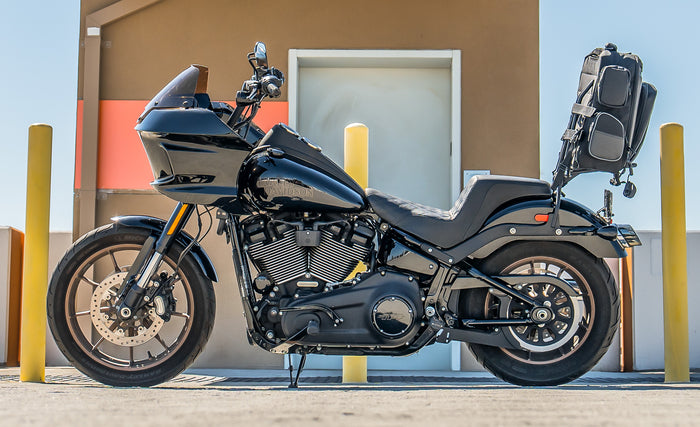 30L - Voyage Large Motorcycle Backpack Life Style @expand