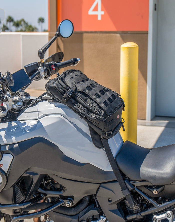 7L - Apex BMW ADV Touring Tank Bag with Hydration Pack Life Style