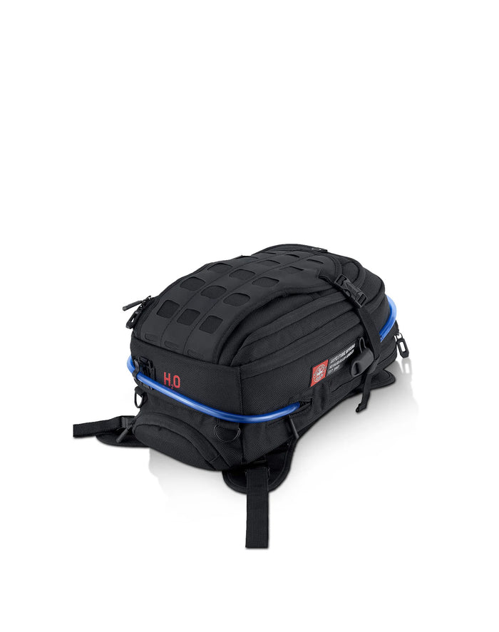 7L - Apex Suzuki ADV Touring Tank Bag with Hydration Pack Main View