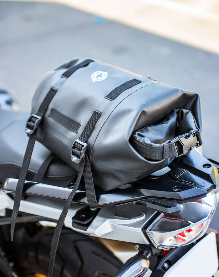8L - Odyssey BMW ADV Touring Tailpack Life Style