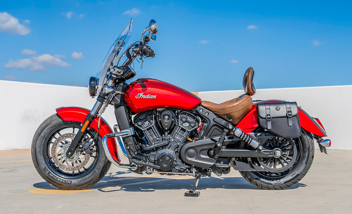 8L - Pony Indian Scout Sixty Leather Saddlebags Lifestyle @expand