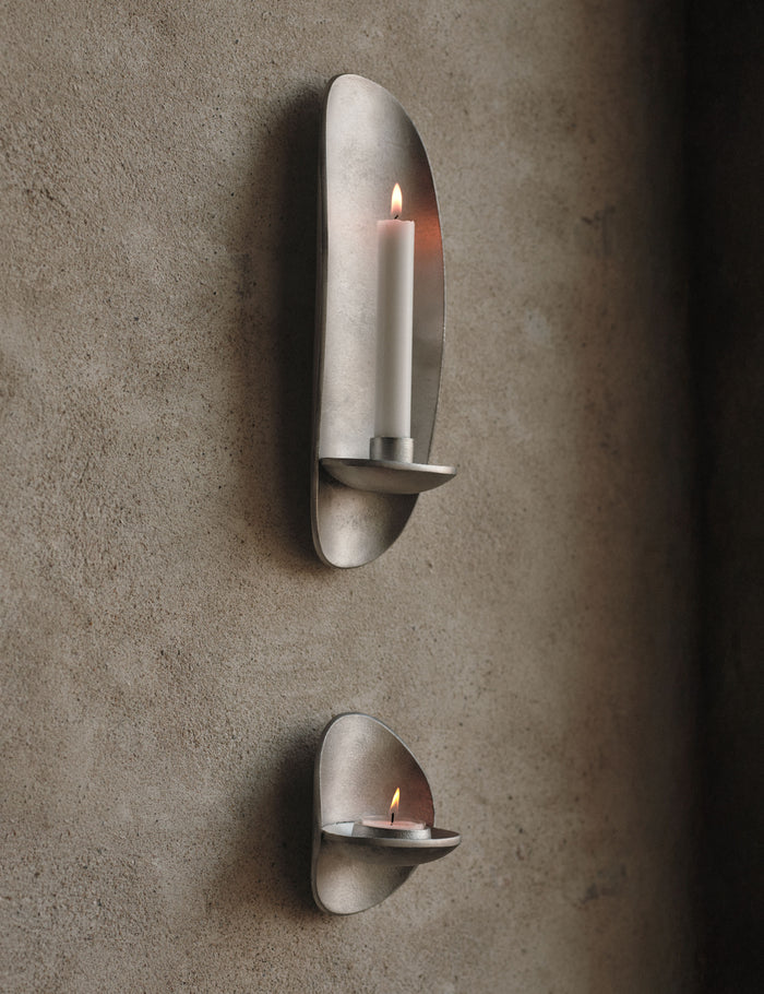 #color::silver #size::small