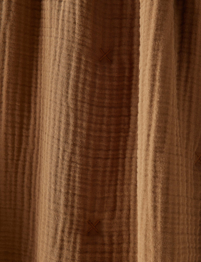 #color::chestnut