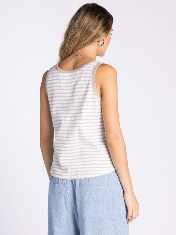 #color_beige-stripe
