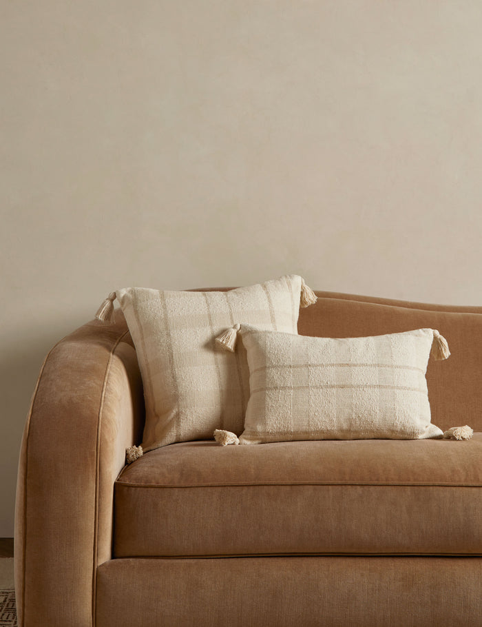 #style::square #style::lumbar
