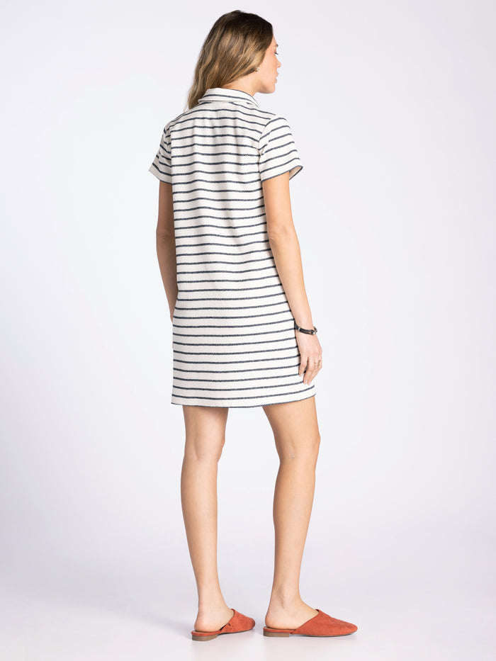 #color_ivory-black-stripe