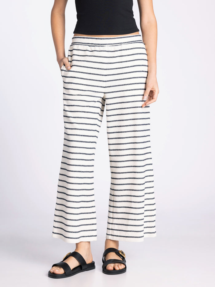 #color_ivory-black-stripe