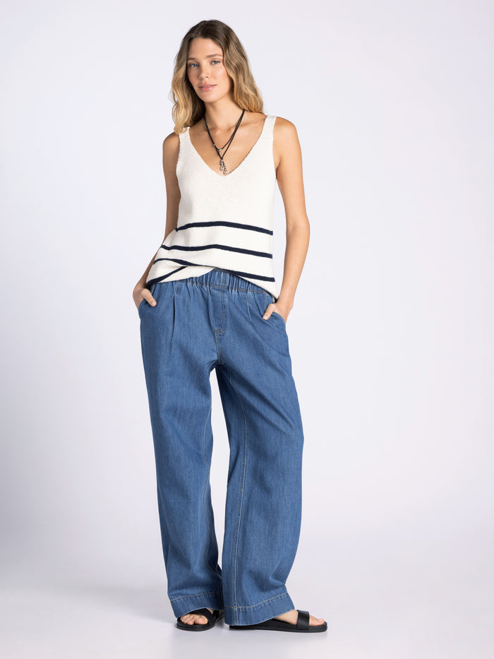 #color_ivory-navy