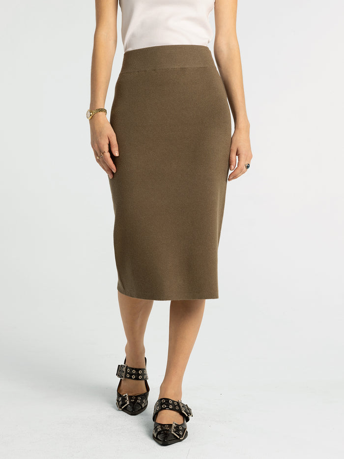 #color_dark-taupe