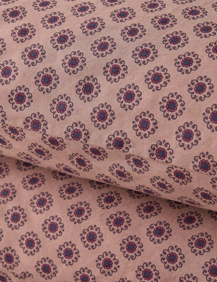 #color::blush #size::king #size::standard
