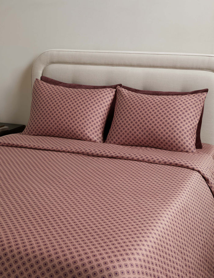 #color::blush #size::euro #size::king #size::standard