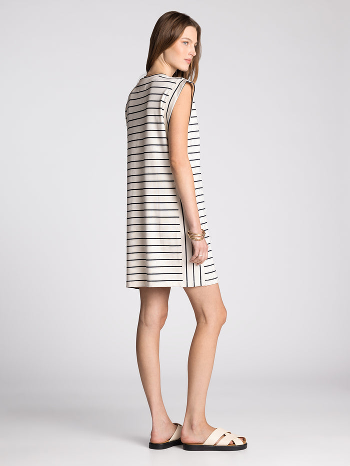 #color_ivory-black-stripe