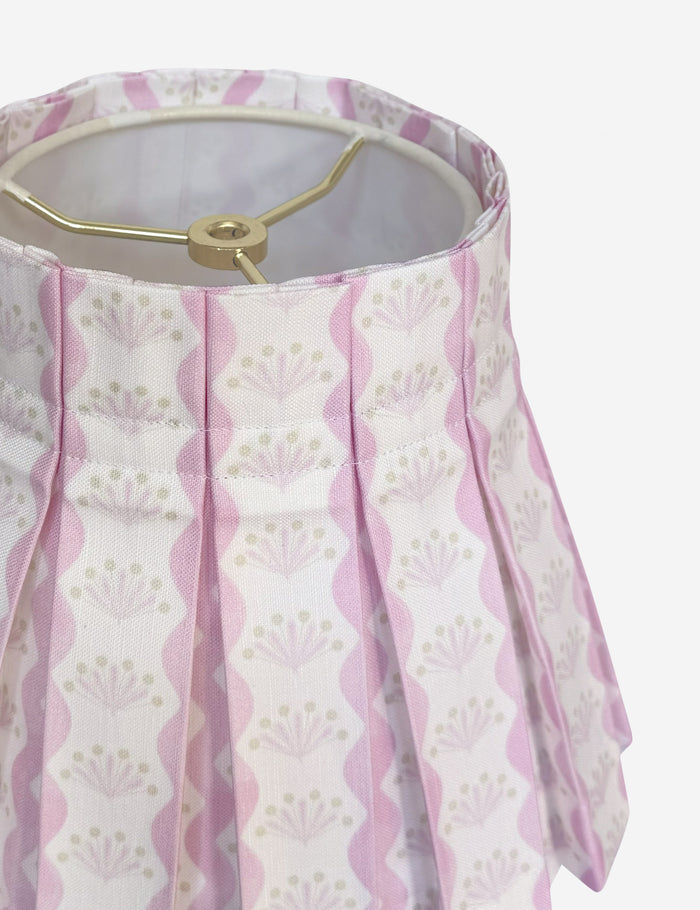 #color::pink #size::small #size::large