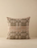 #color::peach-and-basil #style::square #fill-type::with-insert #fill-type::pillow-cover-only