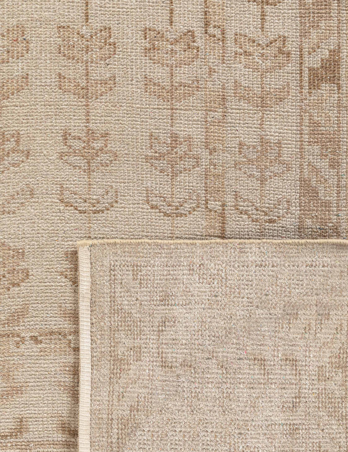 #color::beige #size::2--x-3- #size::2-6--x-8--runner #size::3--x-5- #size::5--x-8- #size::7-9--x-9-9- #size::8-9--x-11-9- #size::10--x-14-