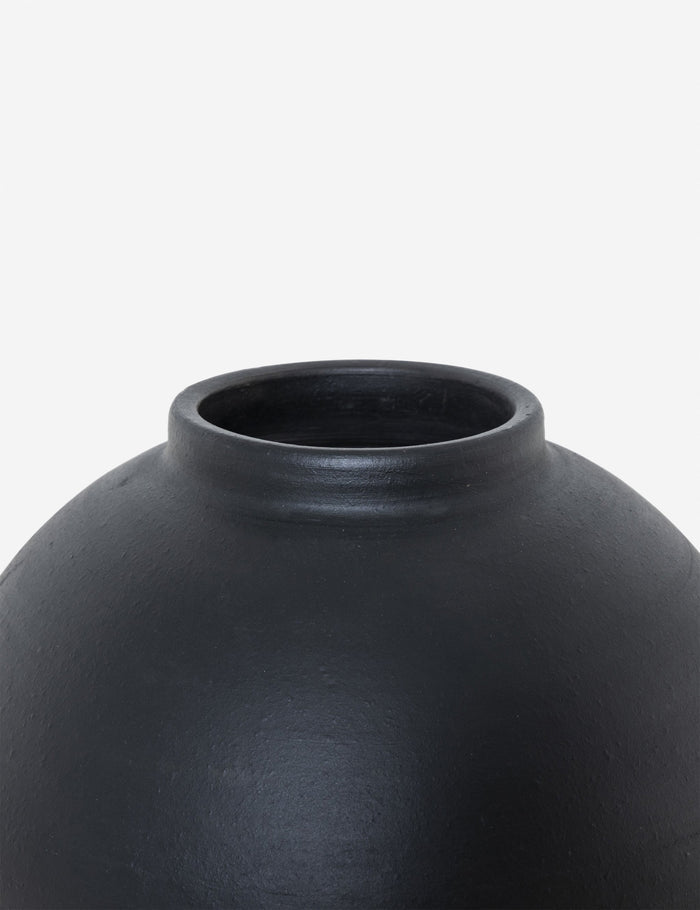 #color::black-terracotta