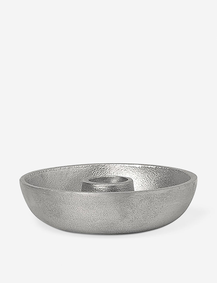 #color::aluminium #style::candle-holder