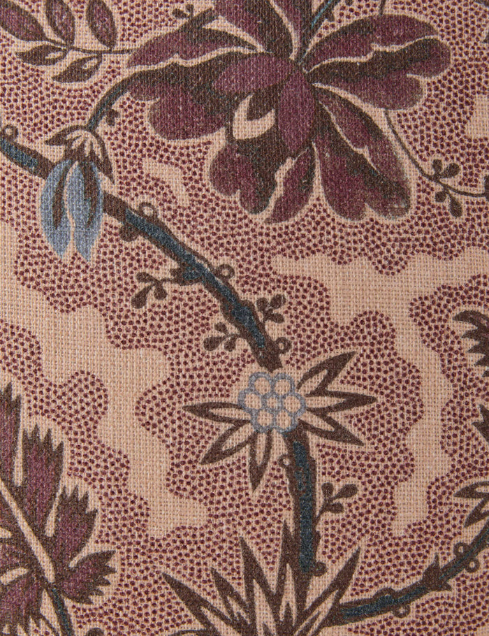 #color::blush #style::square #style::lumbar
