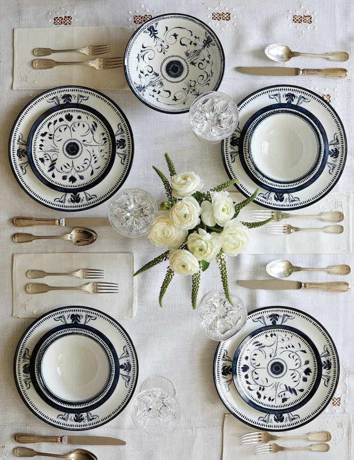 #color::blue #style::salad-plates--set-of-4 #style::cereal-bowls--set-of-4 #style::dinner-plates--set-of-4 #style::16-piece-set