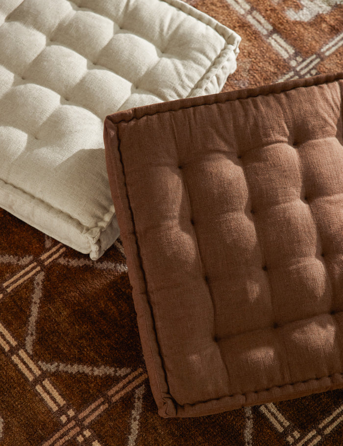 #color::natural #color::walnut