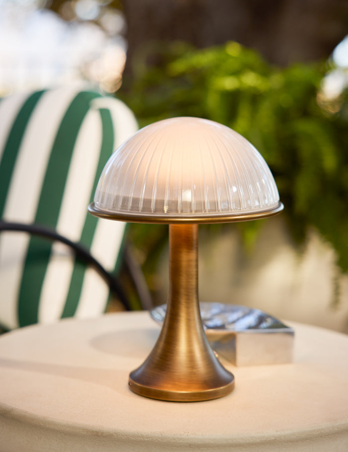 #color::antique-brass