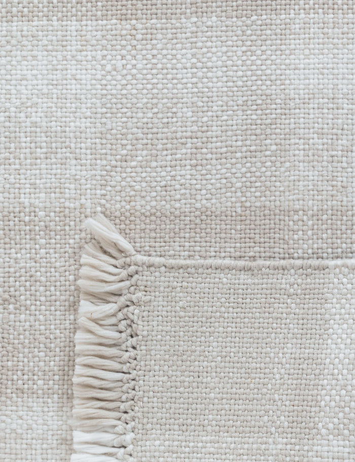 #color::neutral #size::2--x-3- #size::2-3--x-8--runner #size::3--x-5- #size::5--x-7-6- #size::7-6--x-9-6- #size::8-9--x-11-9-