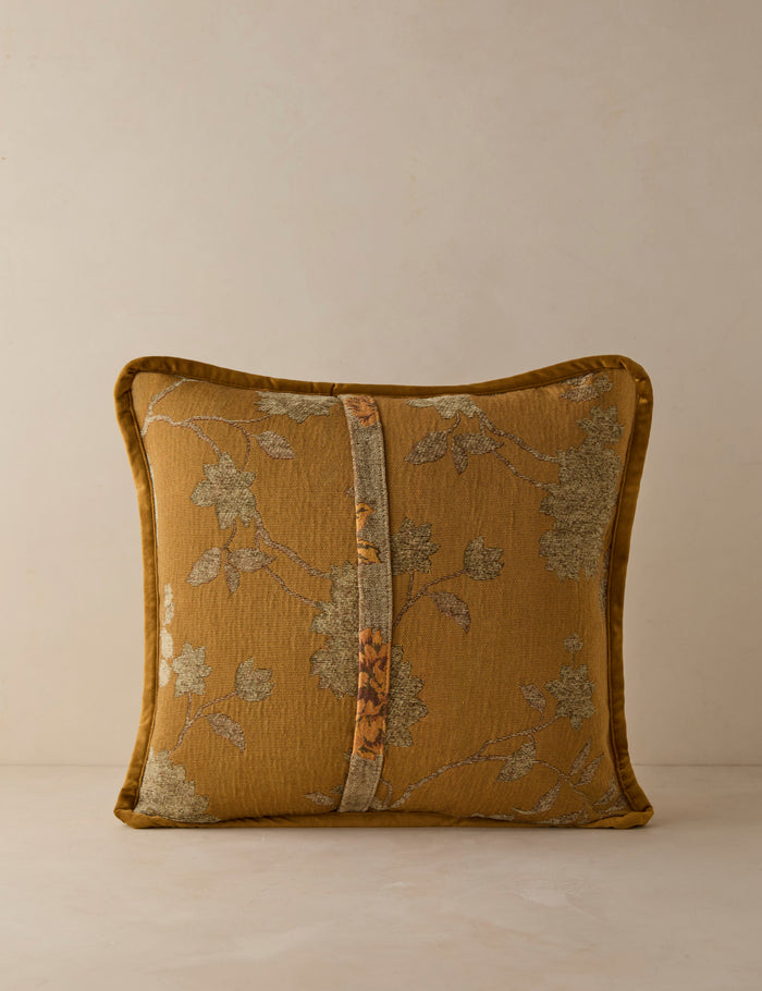 #color::brown-and-gold #style::square