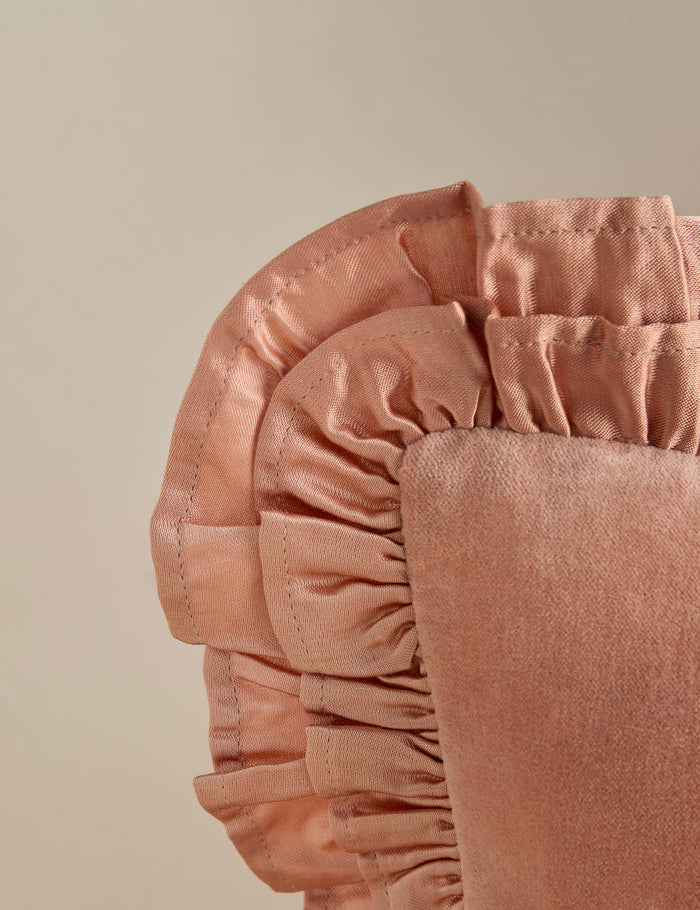 #color::blush #style::lumbar #style::mini-lumbar