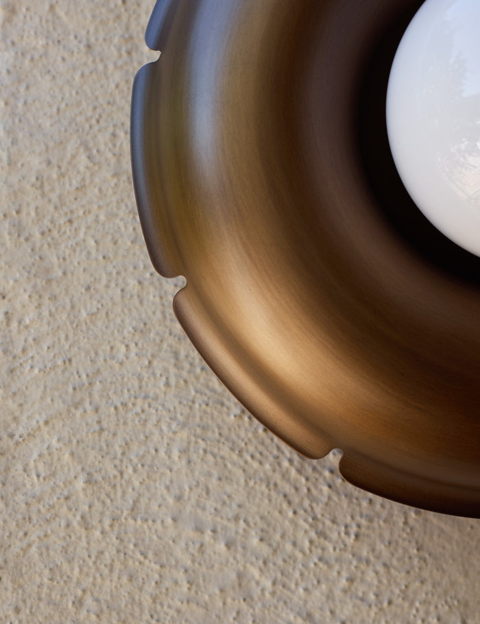 #color::aged-brass