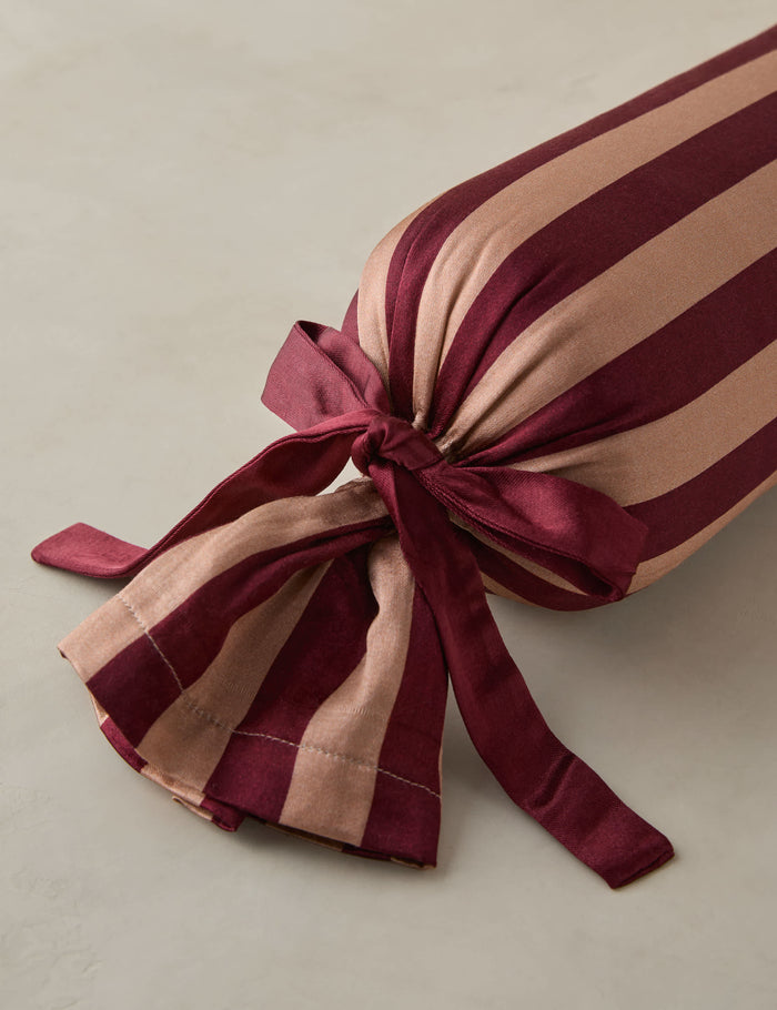 #color::mulberry-and-blush #style::bolster