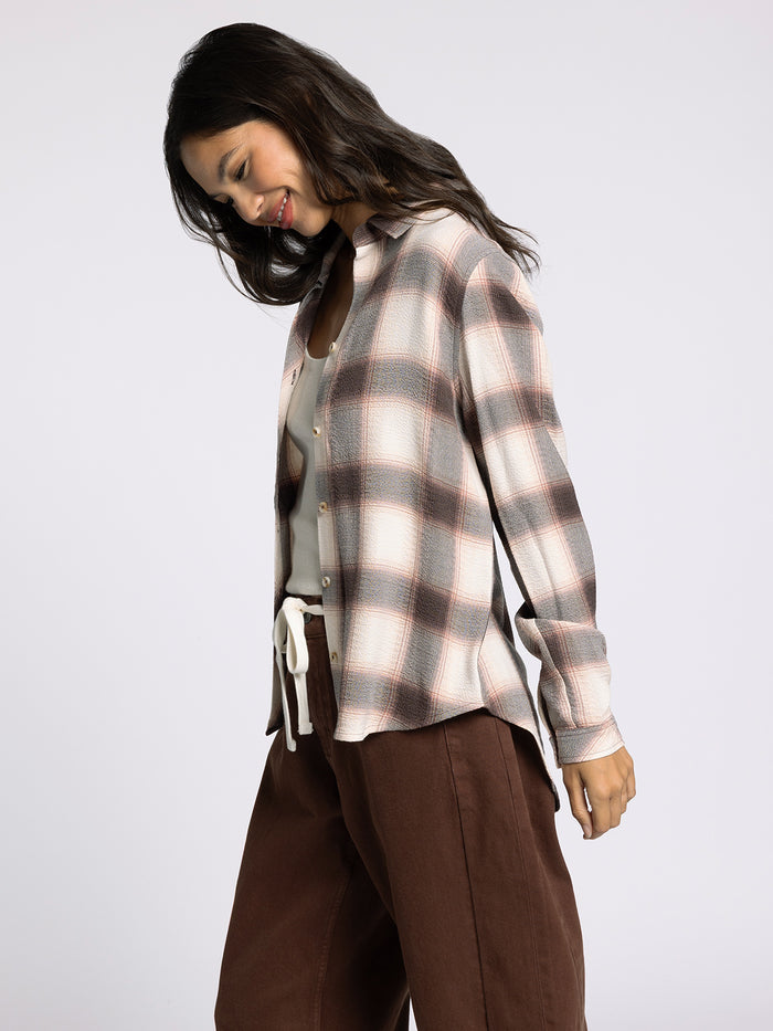 #color_cedar-coffee-plaid